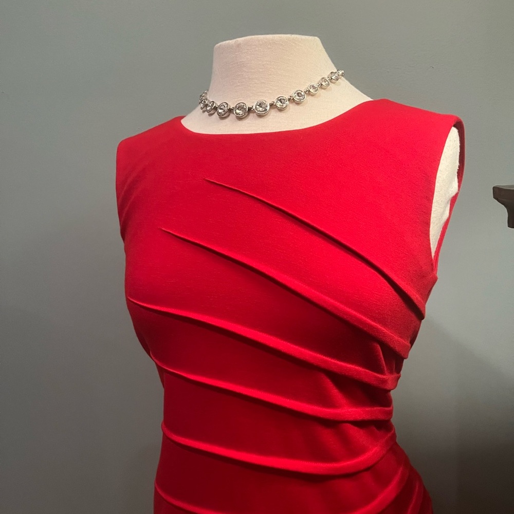 Beautiful Calvin Klein Sleeveless Dress - Cute for Holiday Parties!!